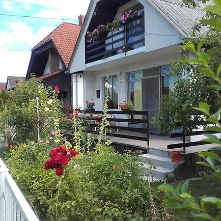 Holiday home Janos Nyaralo *